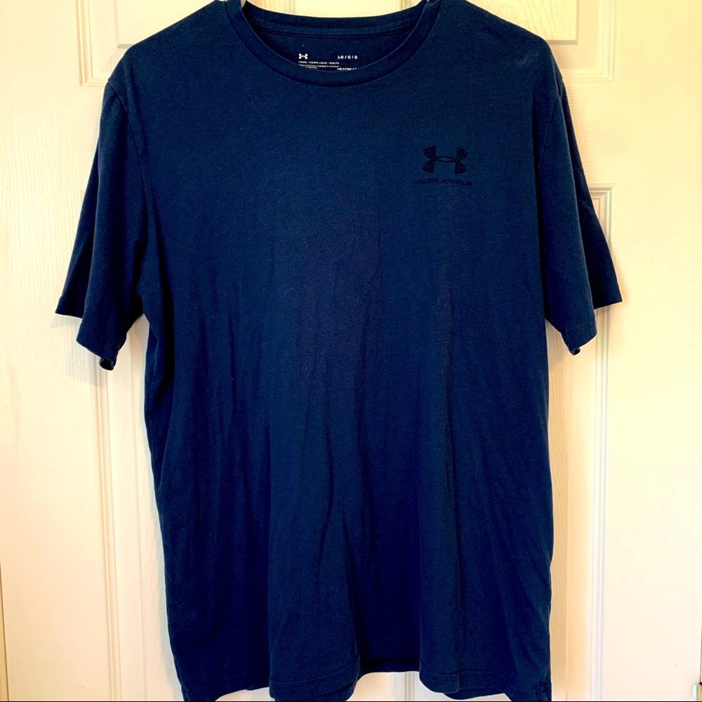 Under Armour T-shirt